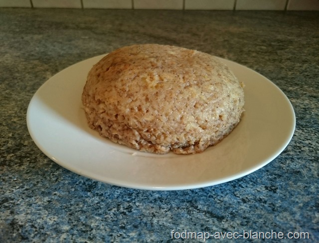 Recette Bowl cake à la banane pauvre en FODMAP, sans lactose, sans gluten
